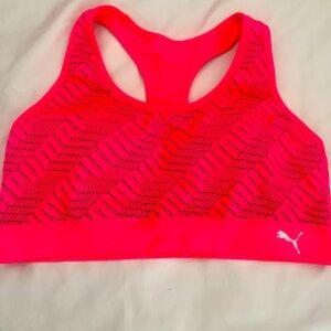 Puma Sports Bra with removable cups XL